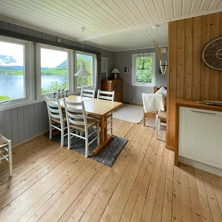 Σπίτι διακοπών Charming With Direct Access To The Water *